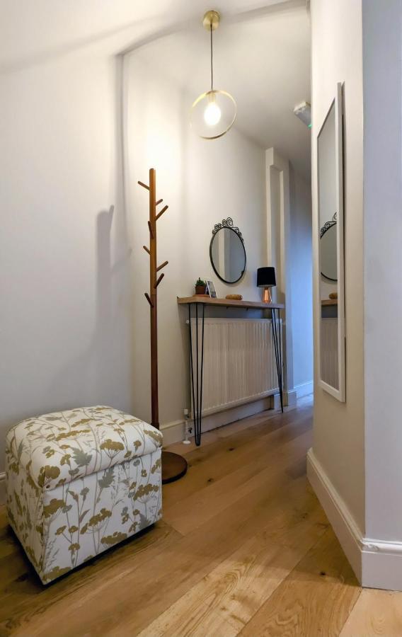 Gorgeous Apartment Wood Green Palmers Green Esterno foto
